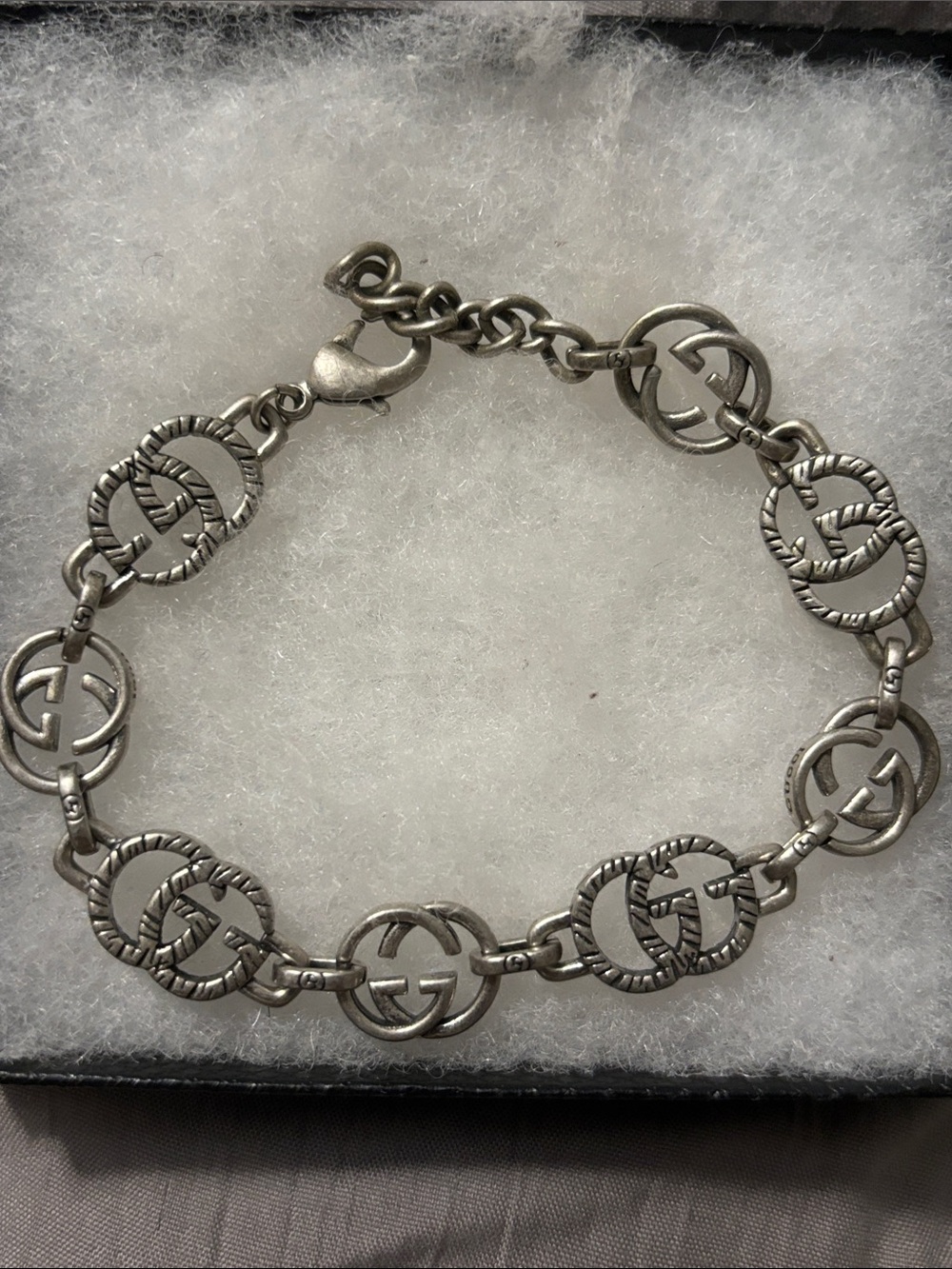 Unisex Gucci Silver-Tone Interlocking Bracelet